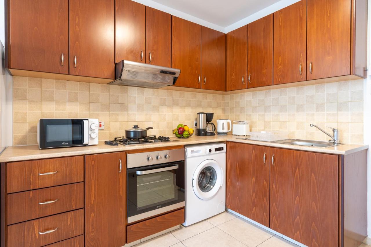 Mia 1-Bedroom Apartment In 라르나카 외부 사진
